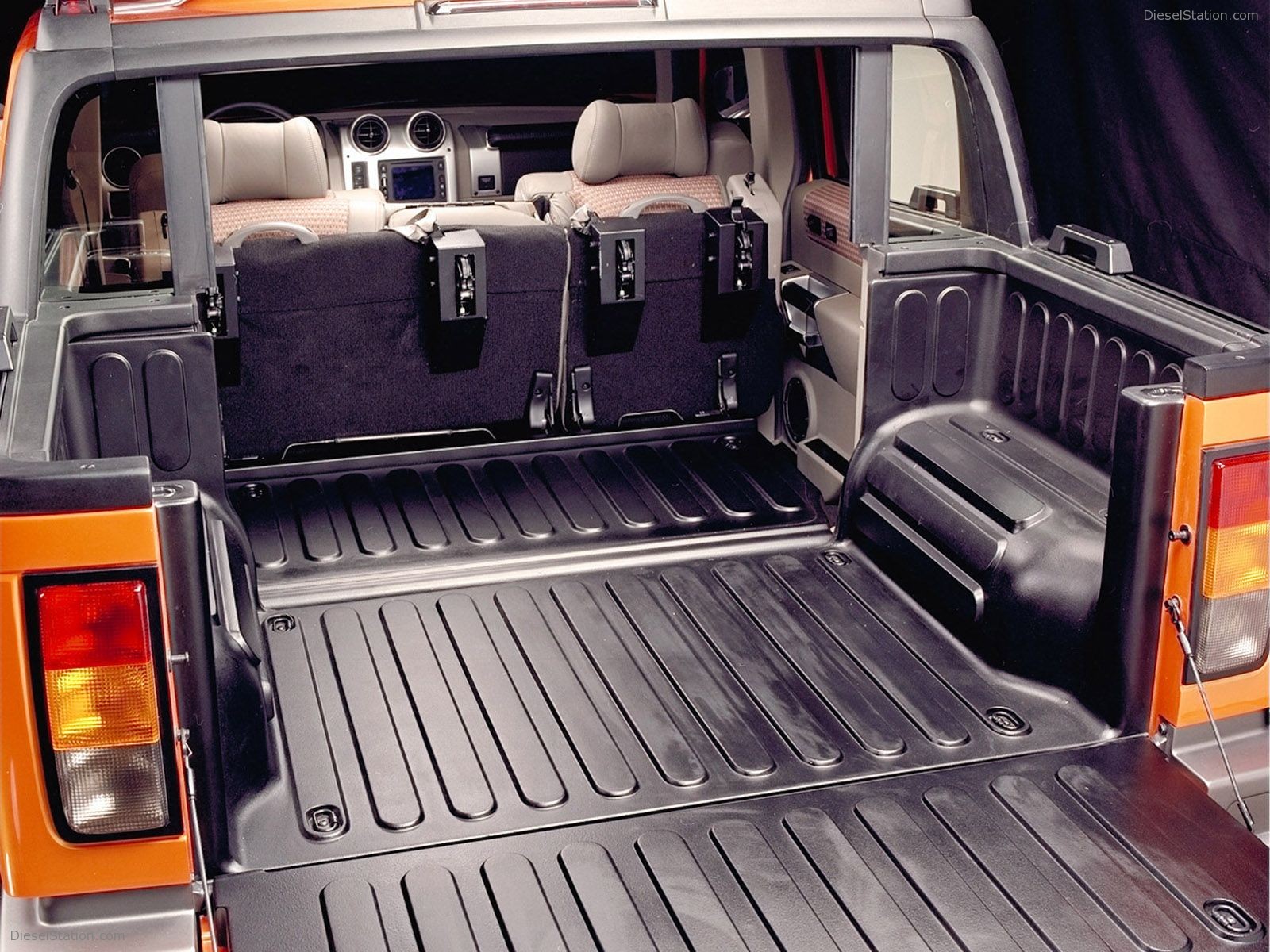 Hummer H2 SUT